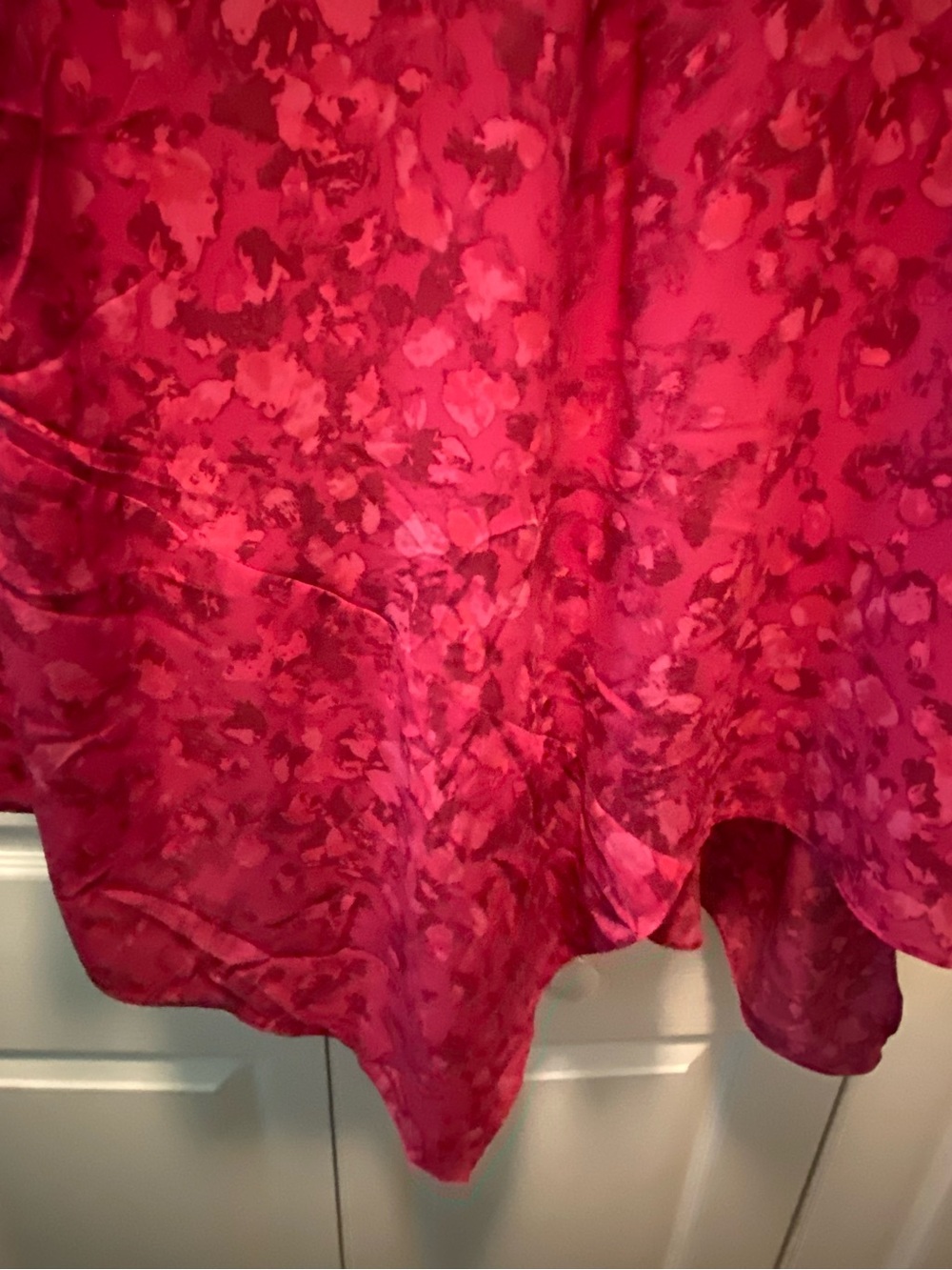 Halston Women’s Pink Abstract Floral Button Down Blouse Asymmetrical Hem XL - Picture 11 of 15